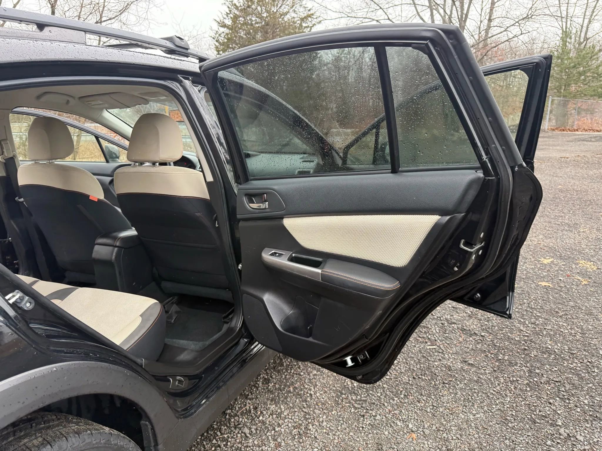 Used 2017 Subaru Crosstrek 2.0i Premium w/ Popular Package #2 image 19