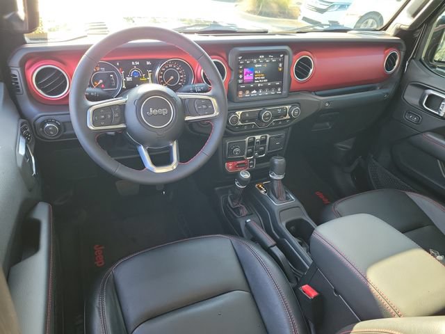 Used 2023 Jeep Gladiator Rubicon w/ LED Lighting Group AWD/4WD image 10