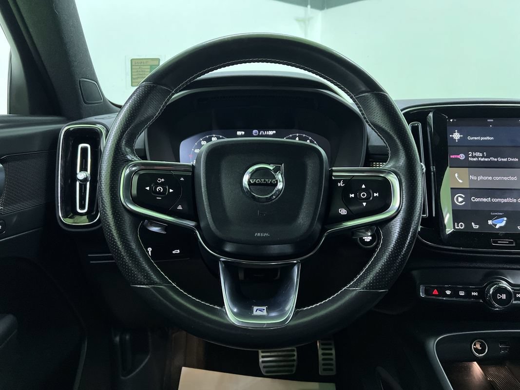 Used 2019 Volvo XC40 T5 R-Design AWD/4WD image 20