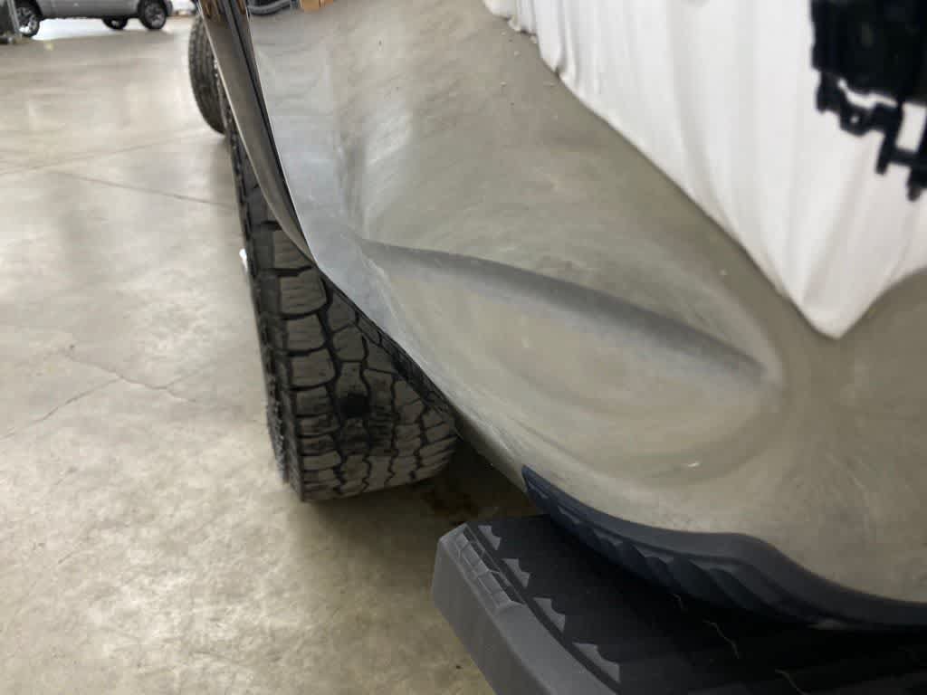 Used 2016 RAM 2500 Laramie AWD/4WD image 32