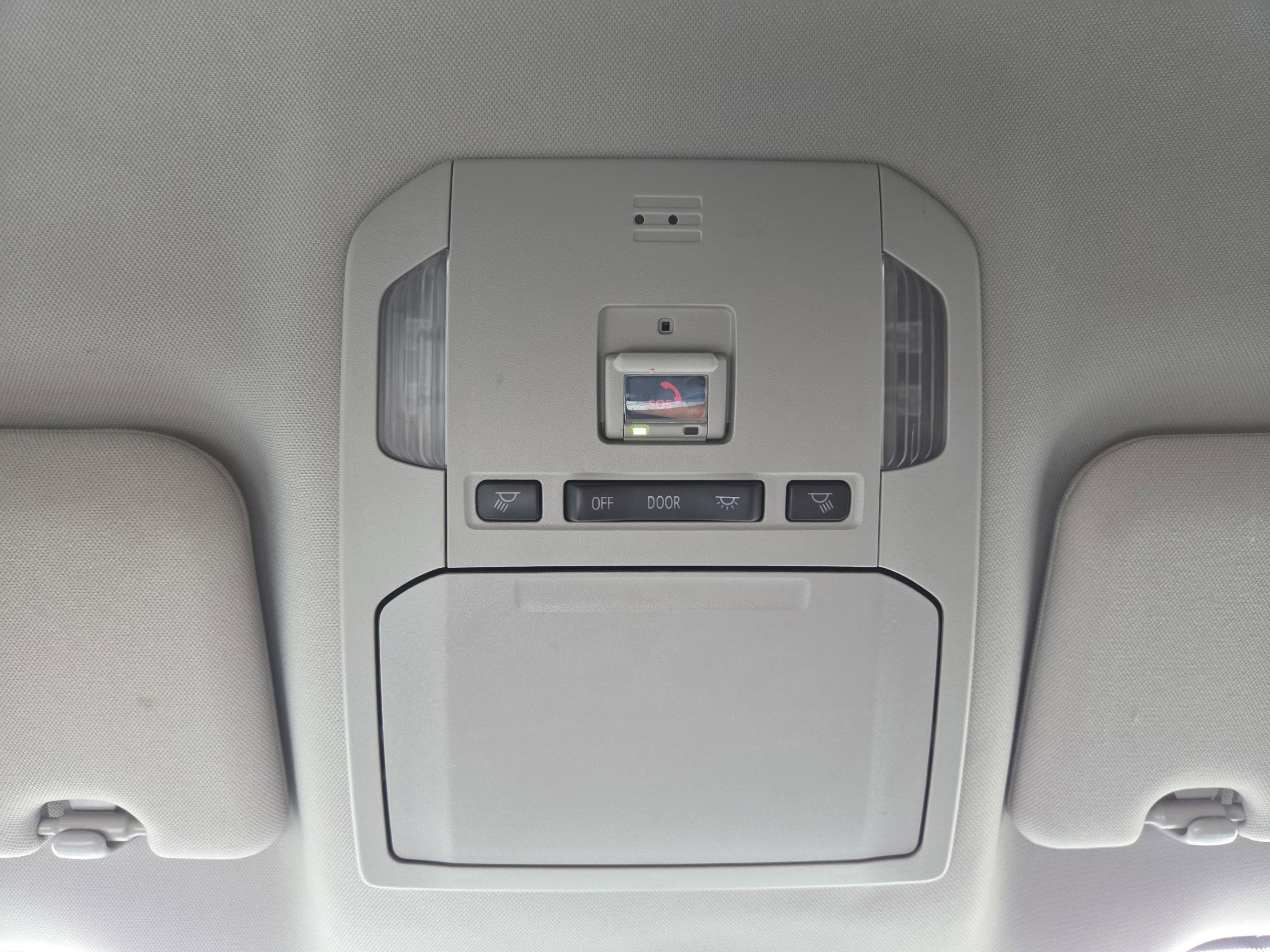 Used 2022 Toyota Highlander L image 26