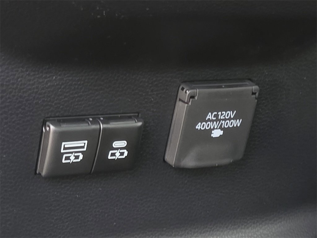 New 2026 Toyota Tundra Limited image 15