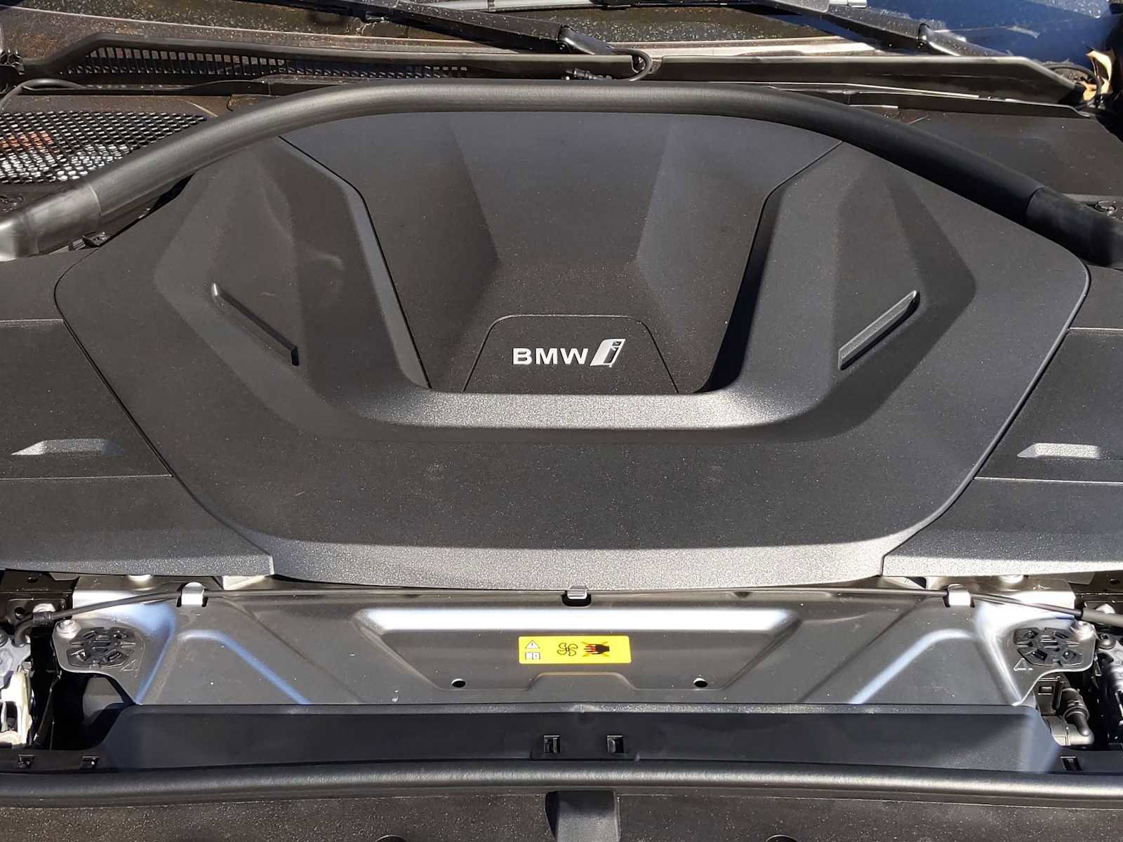 Used 2025 BMW i4 eDrive40 w/ Premium Package image 14