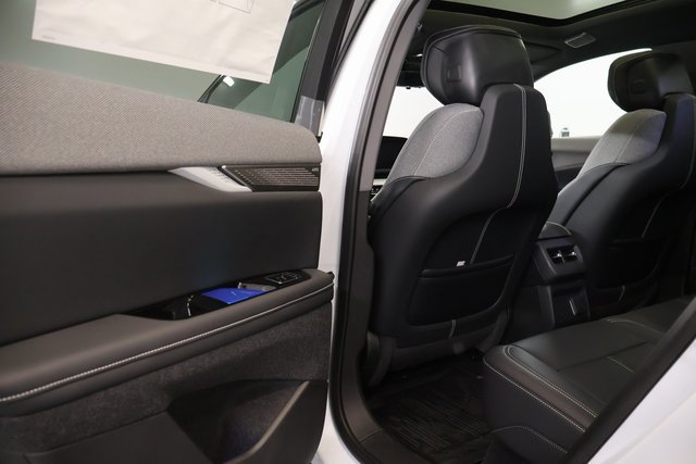 New 2026 Cadillac Optiq Sport 1 w/ LPO, Floor Liner Package RWD image 31
