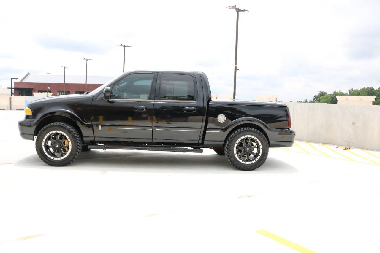 Used 2002 Lincoln Blackwood RWD image 38