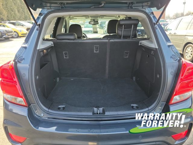 Used 2022 Chevrolet Trax LT w/ Premium Seat Package image 17