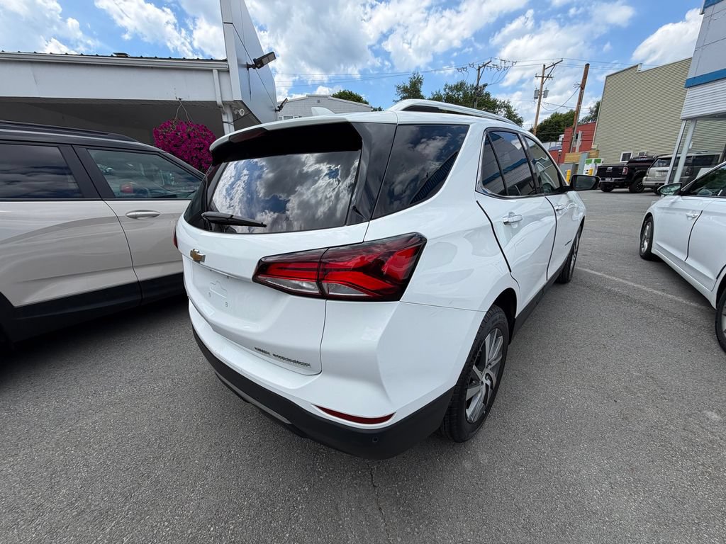 Used 2022 Chevrolet Equinox Premier AWD/4WD image 5