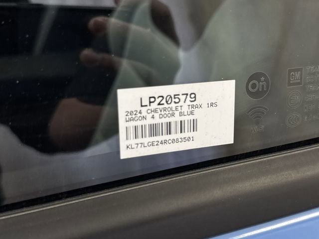 Used 2024 Chevrolet Trax RS w/ Sunroof Package image 29