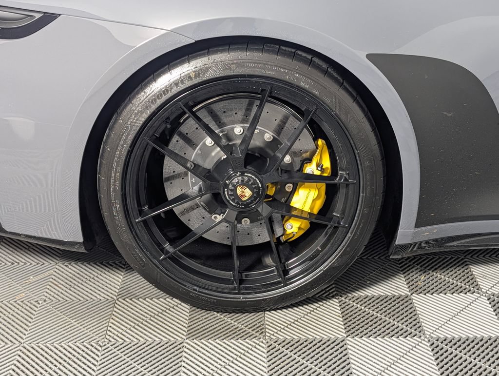 Certified 2026 Porsche 911 Carrera GTS RWD image 13