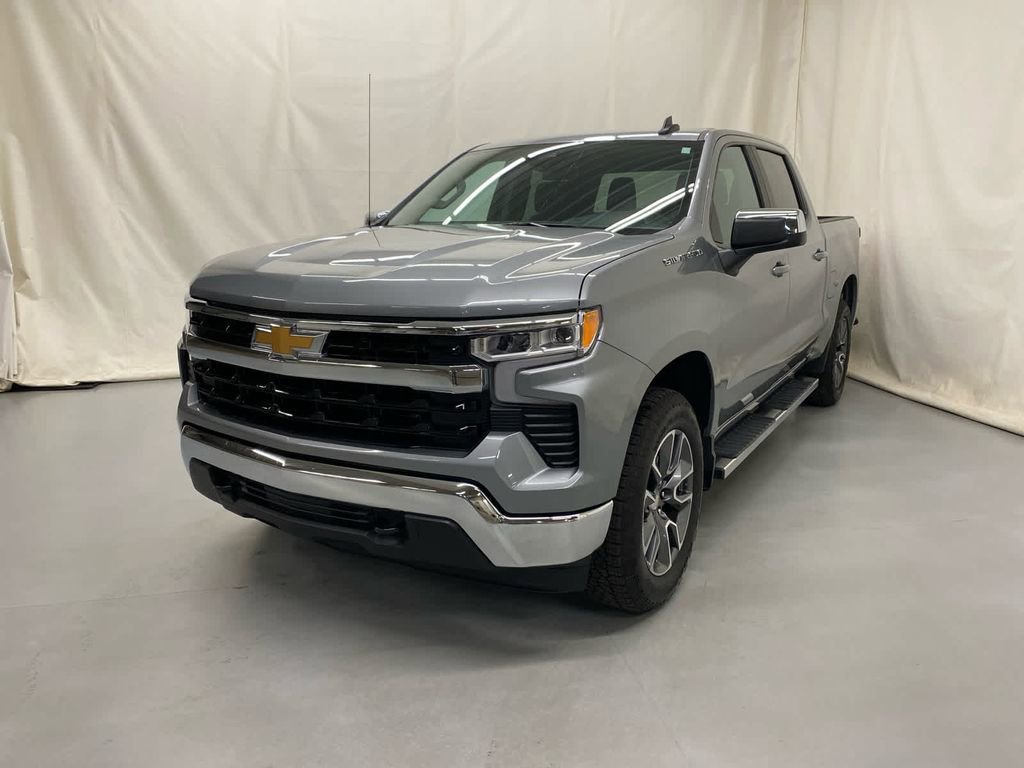 Certified 2024 Chevrolet Silverado 1500 LT image 2