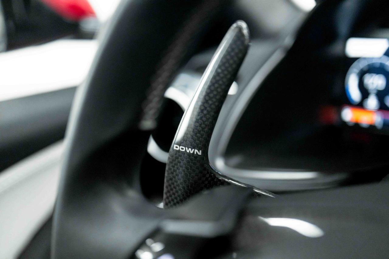 Used 2018 Ferrari 812 Superfast RWD image 77