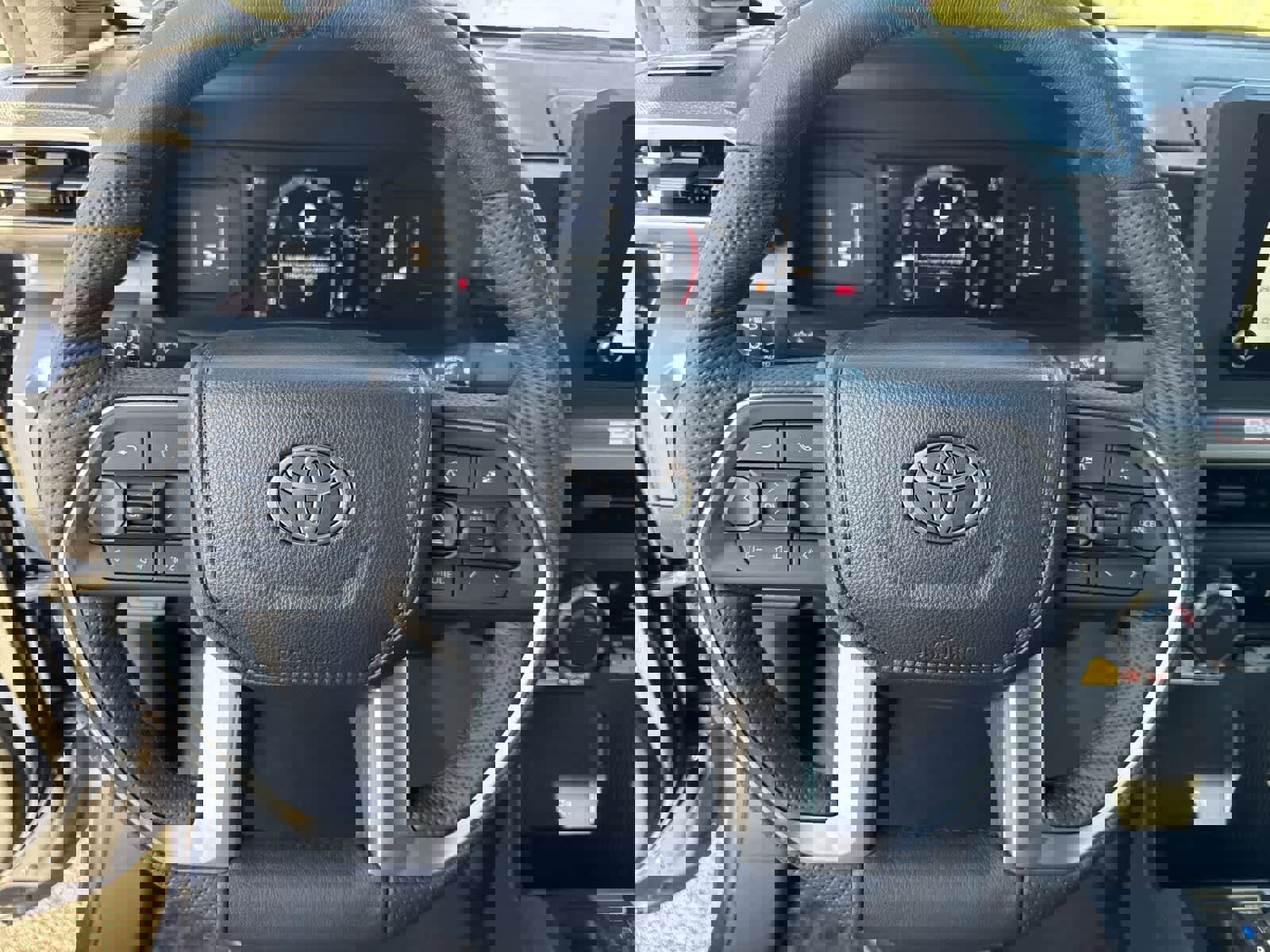 Used 2025 Toyota Tacoma SR5 image 26