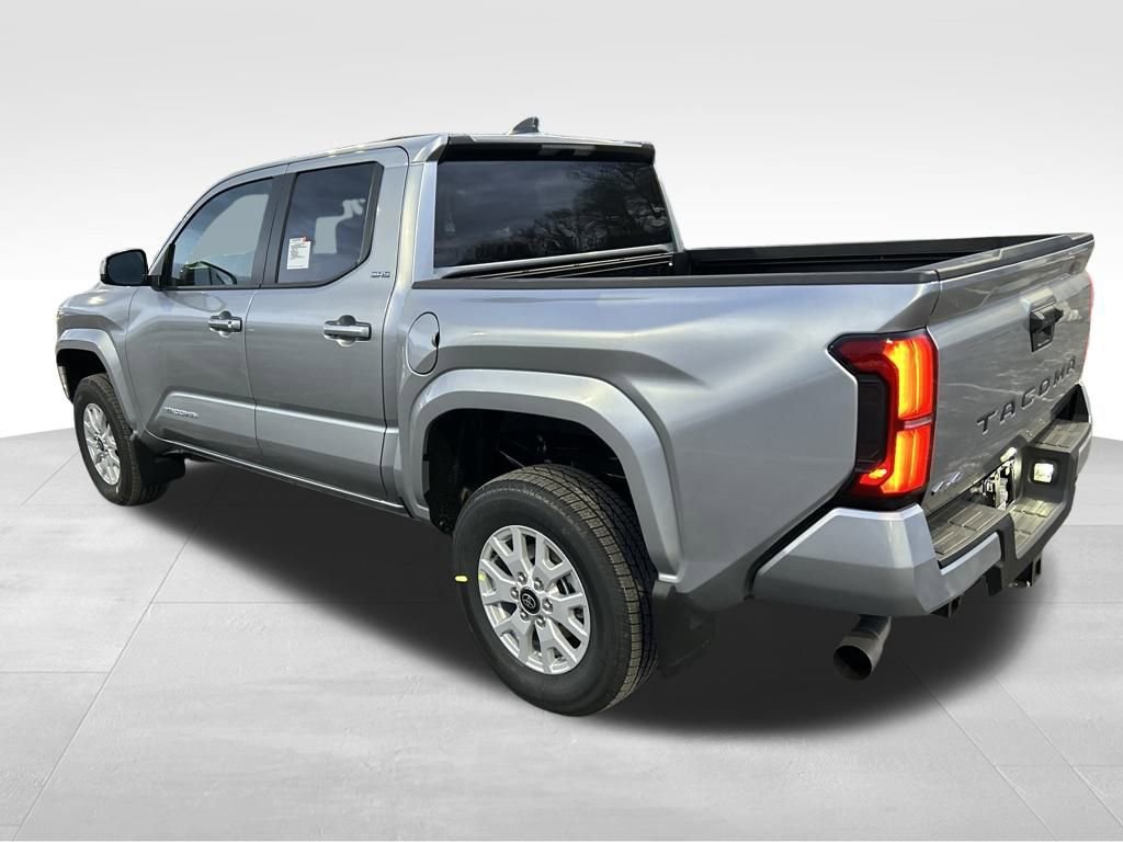 New 2026 Toyota Tacoma SR5 image 3