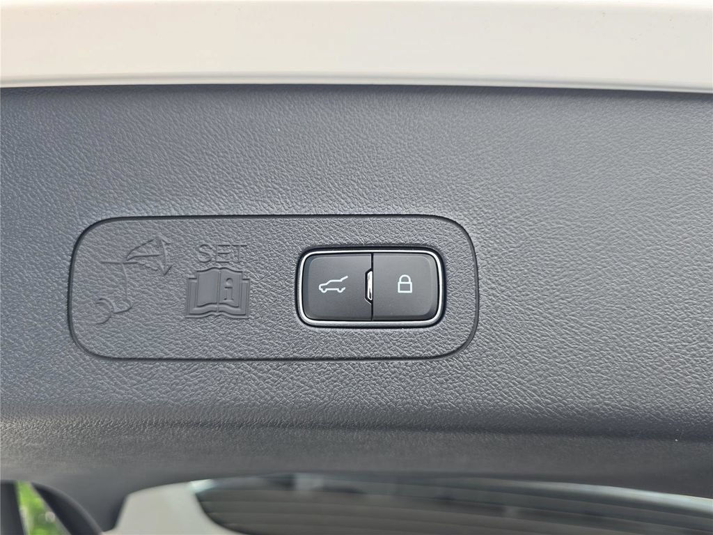 New 2026 Lincoln Aviator 2WD image 26
