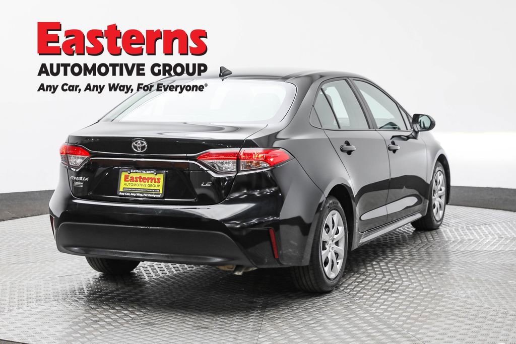 Used 2023 Toyota Corolla LE image 5