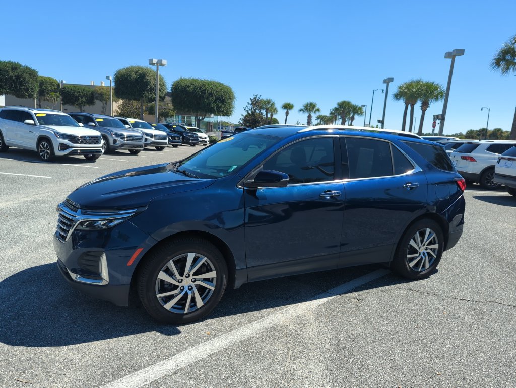 Used 2022 Chevrolet Equinox Premier FWD image 13