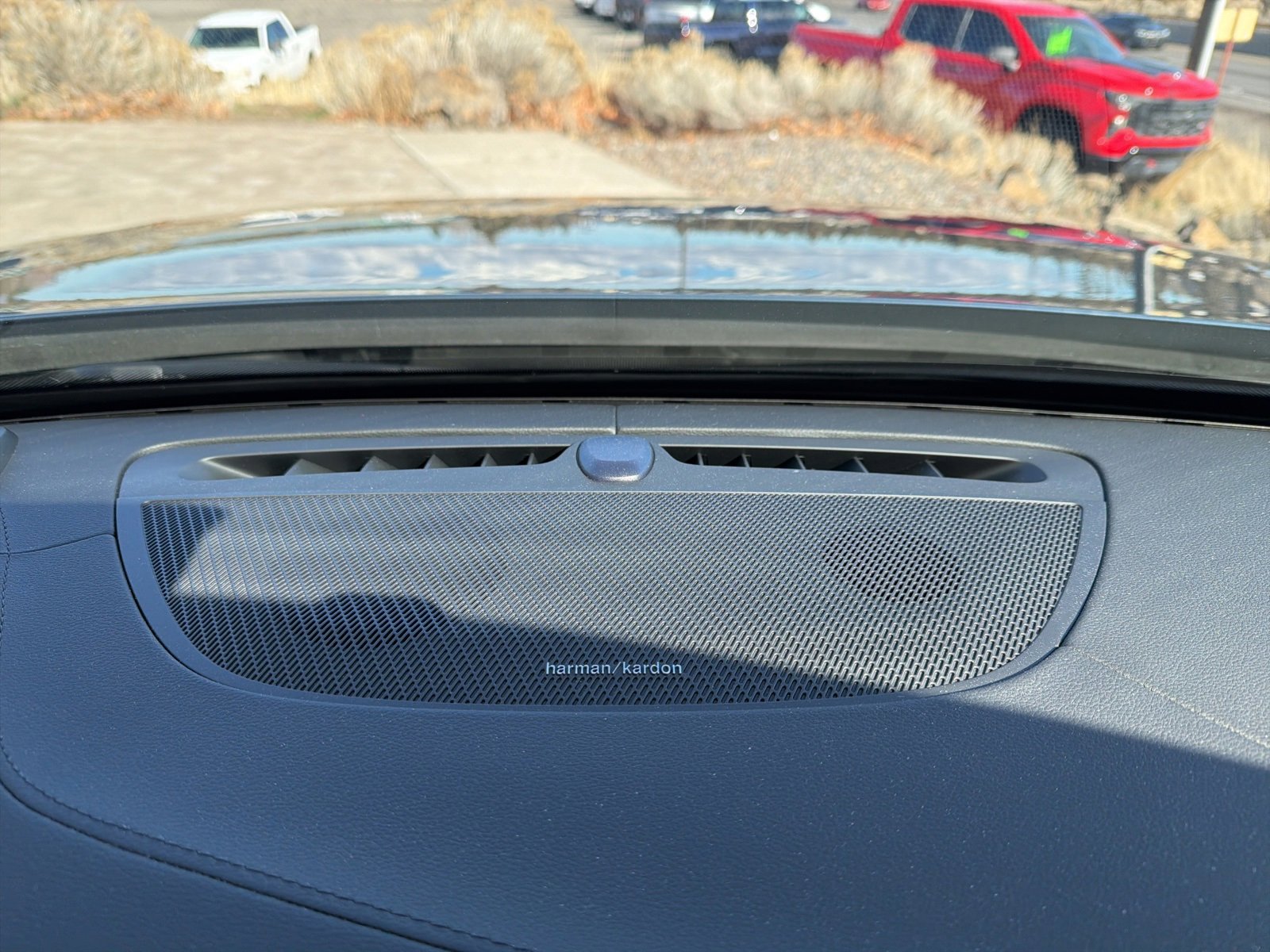 Used 2024 Volvo XC90 T8 Ultimate w/ Protection Package Premier image 44