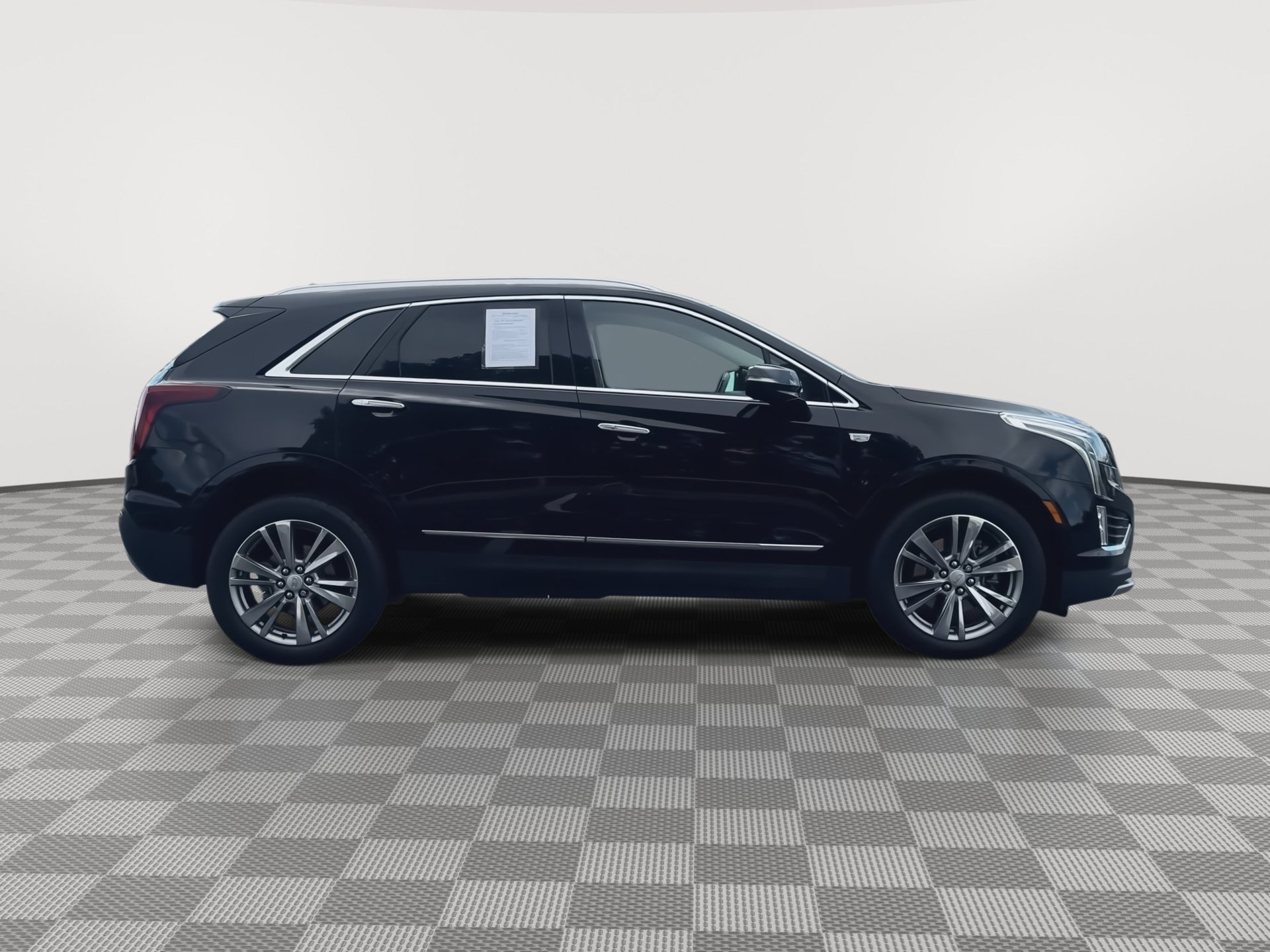 Certified 2023 Cadillac XT5 Premium Luxury AWD/4WD image 9