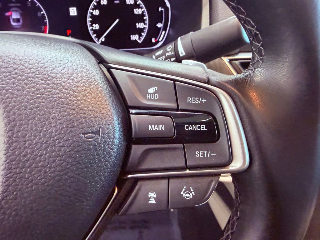 Used 2020 Honda Accord Touring image 24
