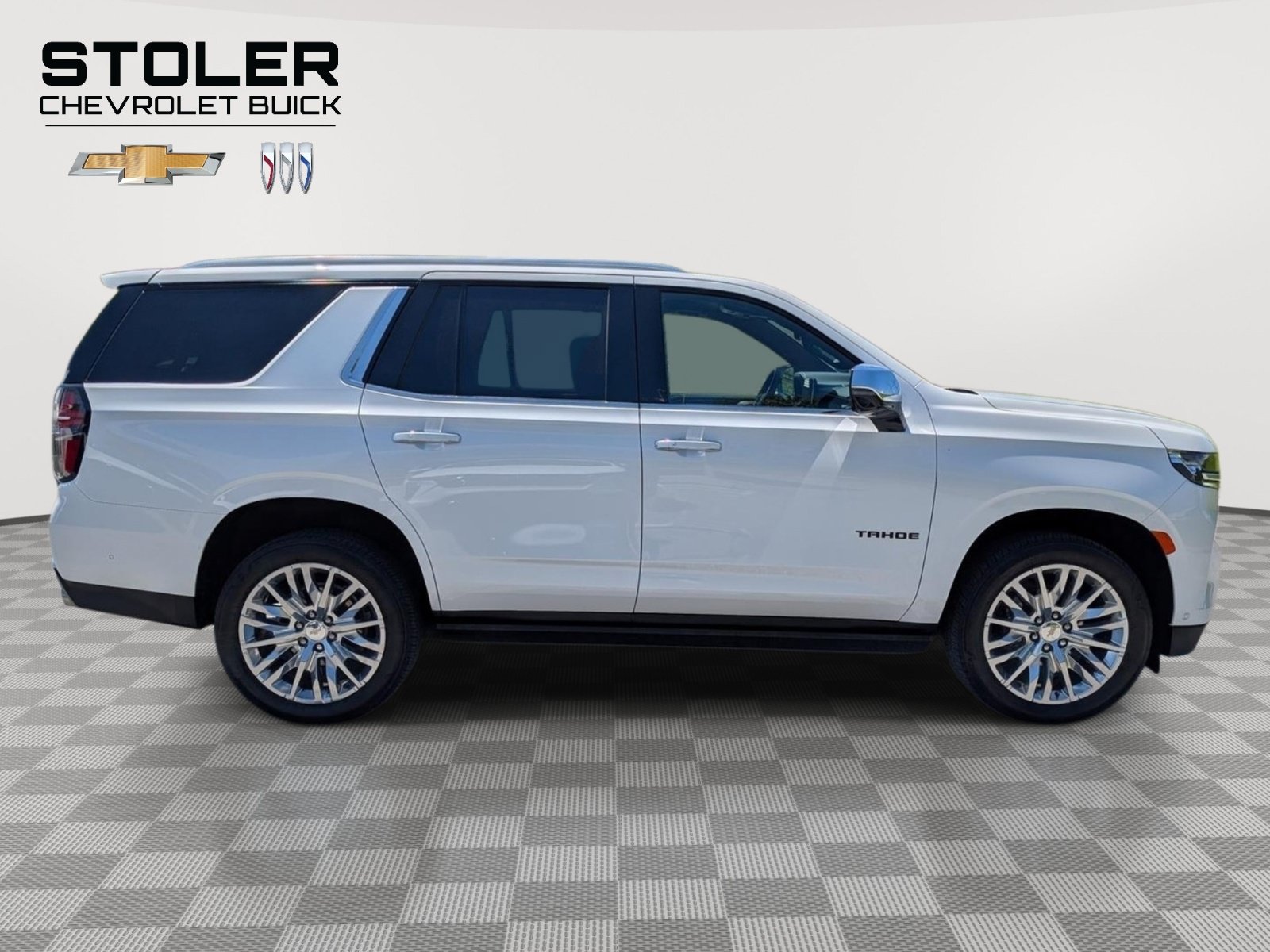 Used 2024 Chevrolet Tahoe Premier w/ Advanced Technology Package AWD/4WD image 6