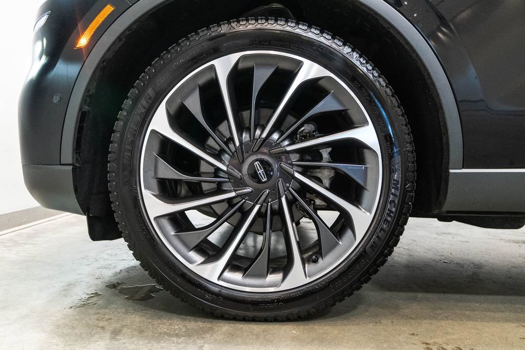 Used 2021 Lincoln Aviator Reserve w/ Equipment Group 202A AWD/4WD image 11