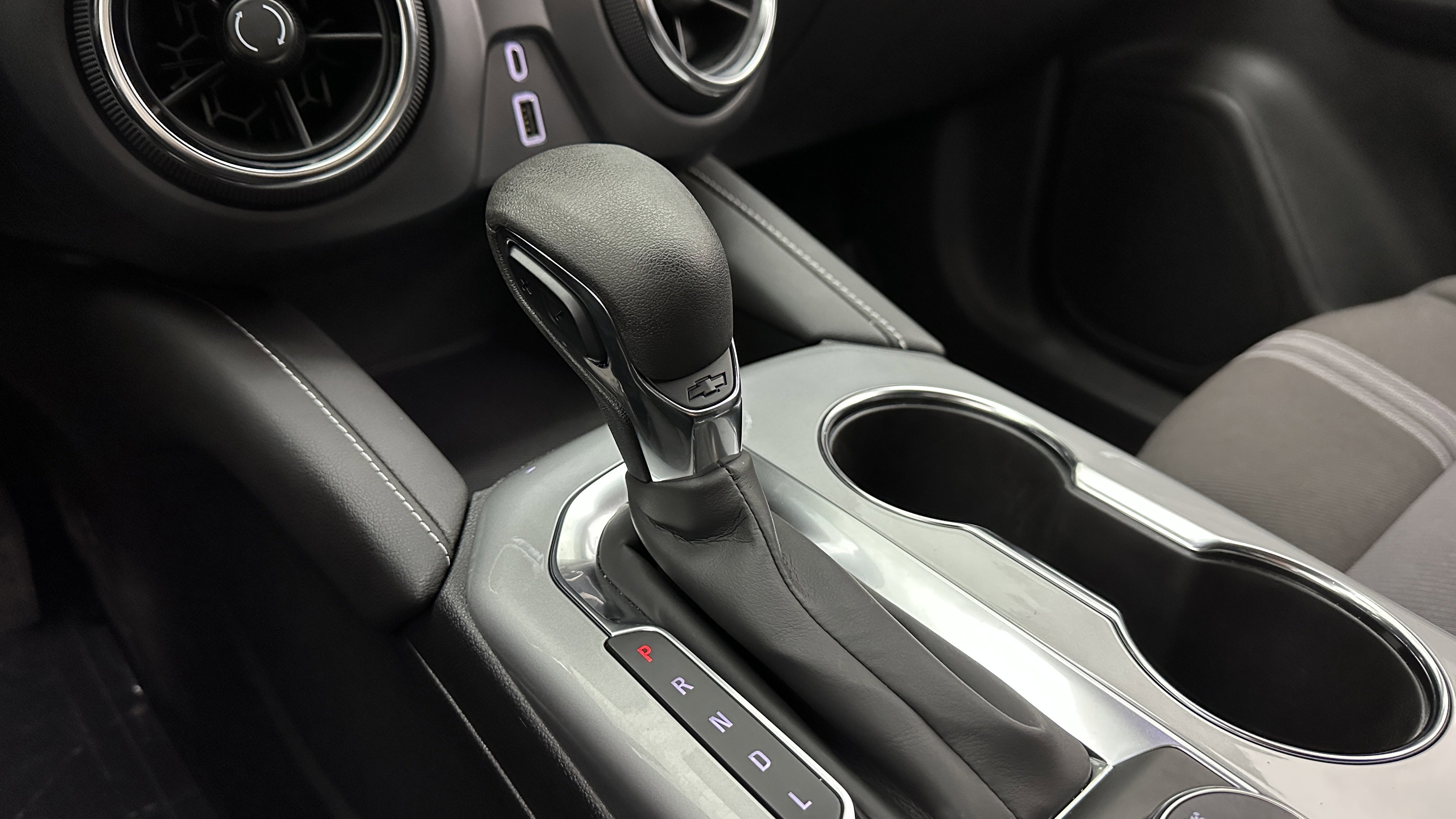 Used 2025 Chevrolet Blazer LT image 17