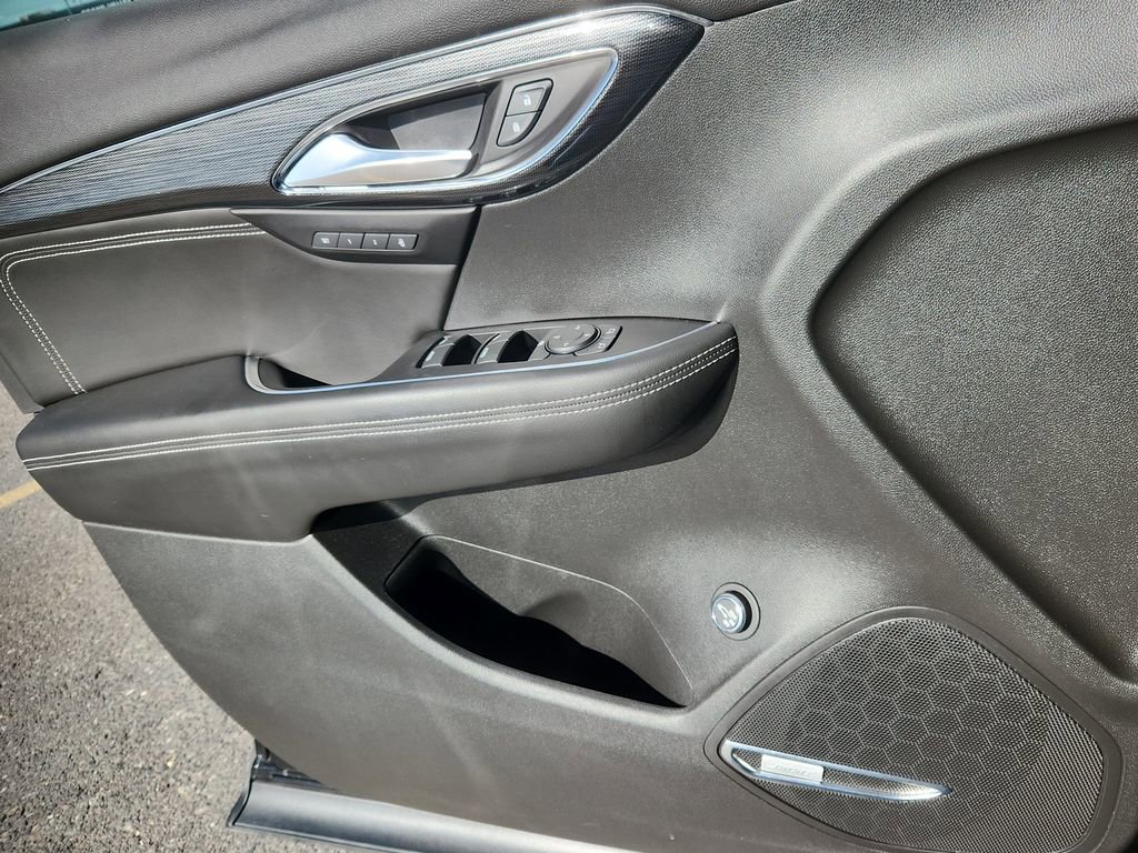 Used 2023 Buick Envision Essence w/ Technology Package I image 9