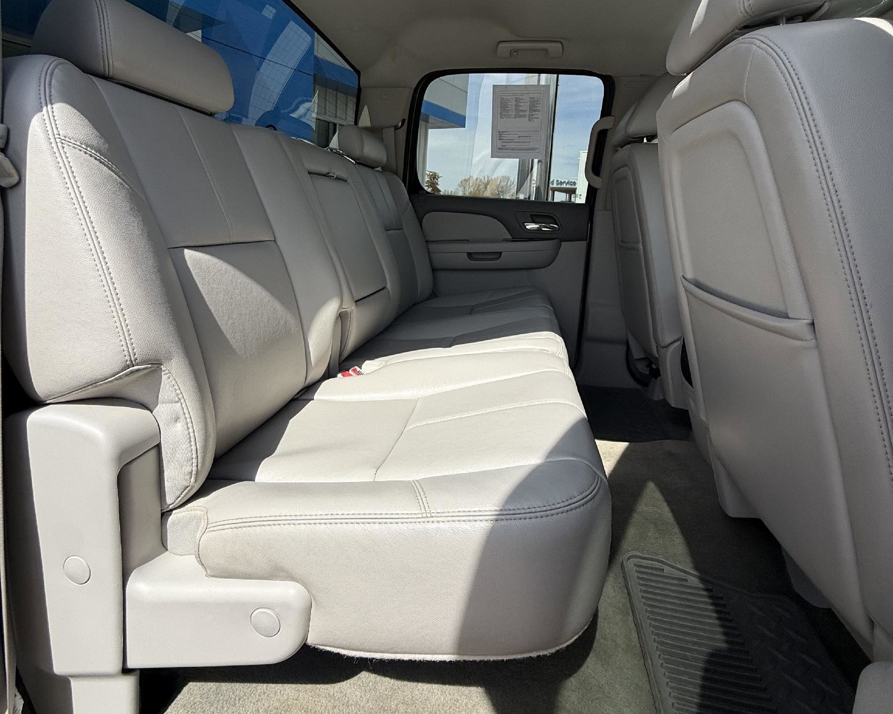Used 2011 Chevrolet Silverado 1500 LTZ w/ Suspension Package, Off-Road AWD/4WD image 14
