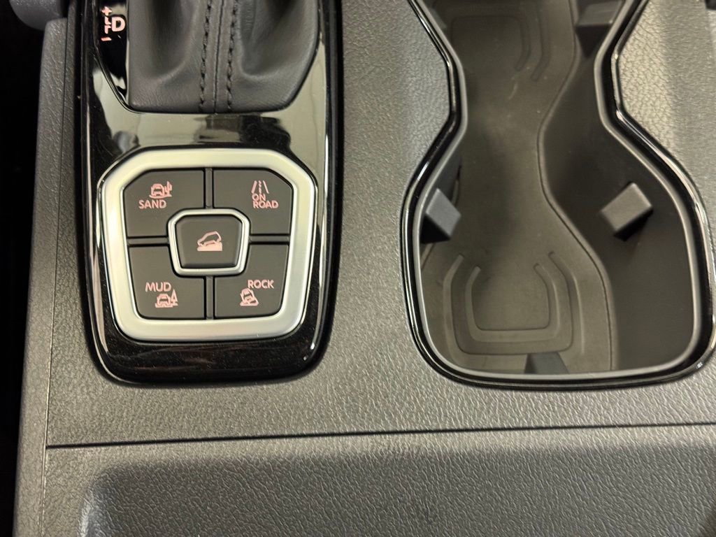 New 2026 Nissan Frontier SV w/ All-Weather Content Package image 35