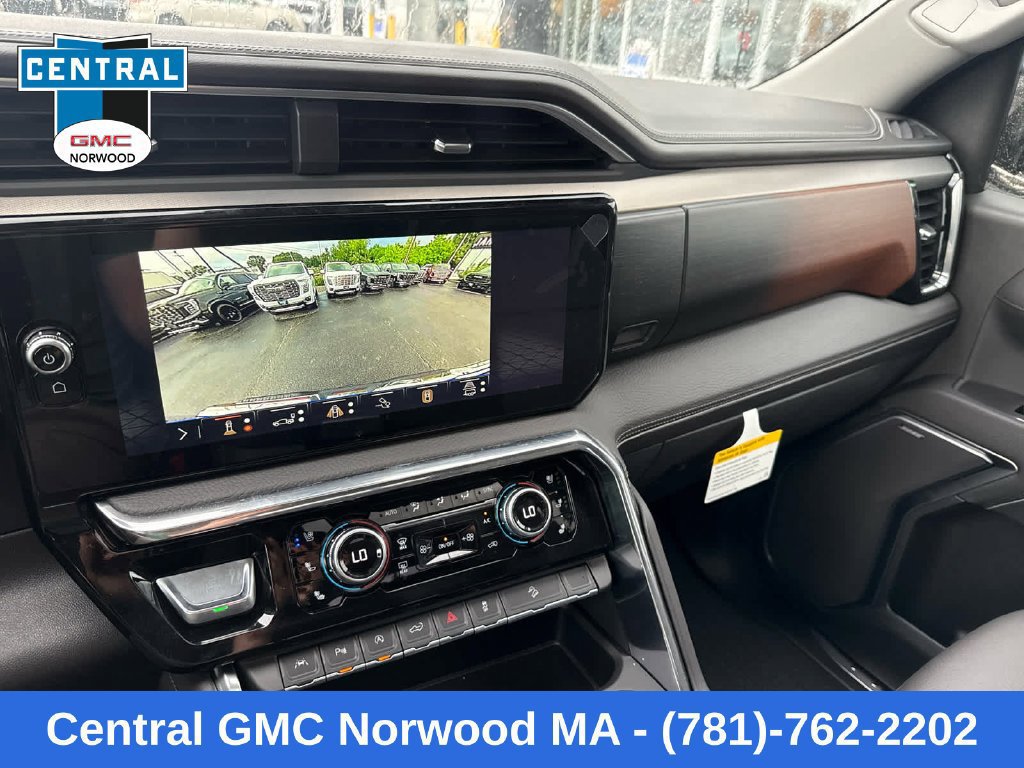 New 2026 GMC Sierra 1500 Denali w/ Technology Package AWD/4WD image 18