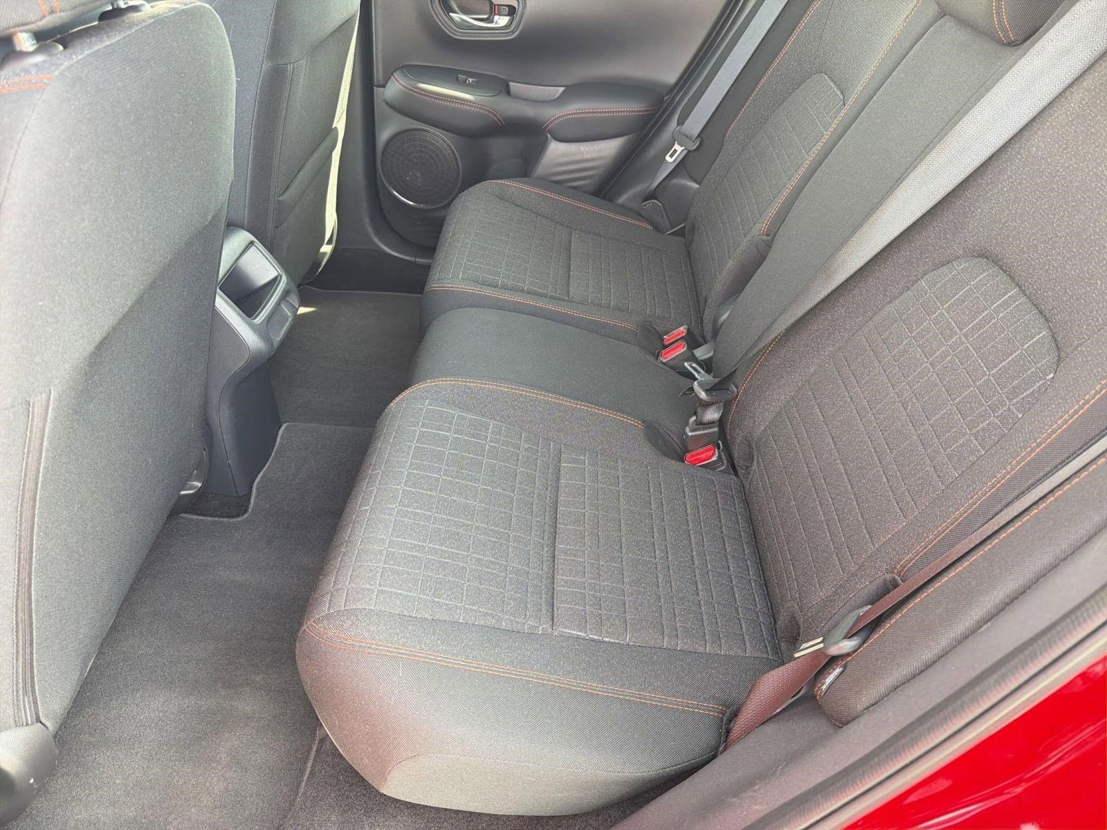 Used 2025 Honda HR-V Sport image 14