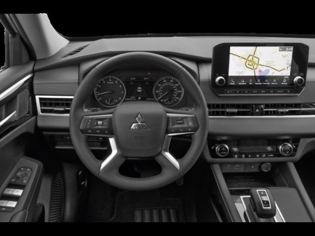 Used 2024 Mitsubishi Outlander SE image 4