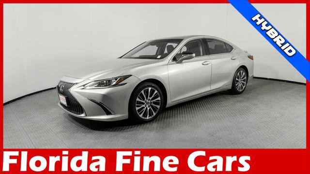 Used 2019 Lexus ES 300h w/ Premium Package FWD image 1