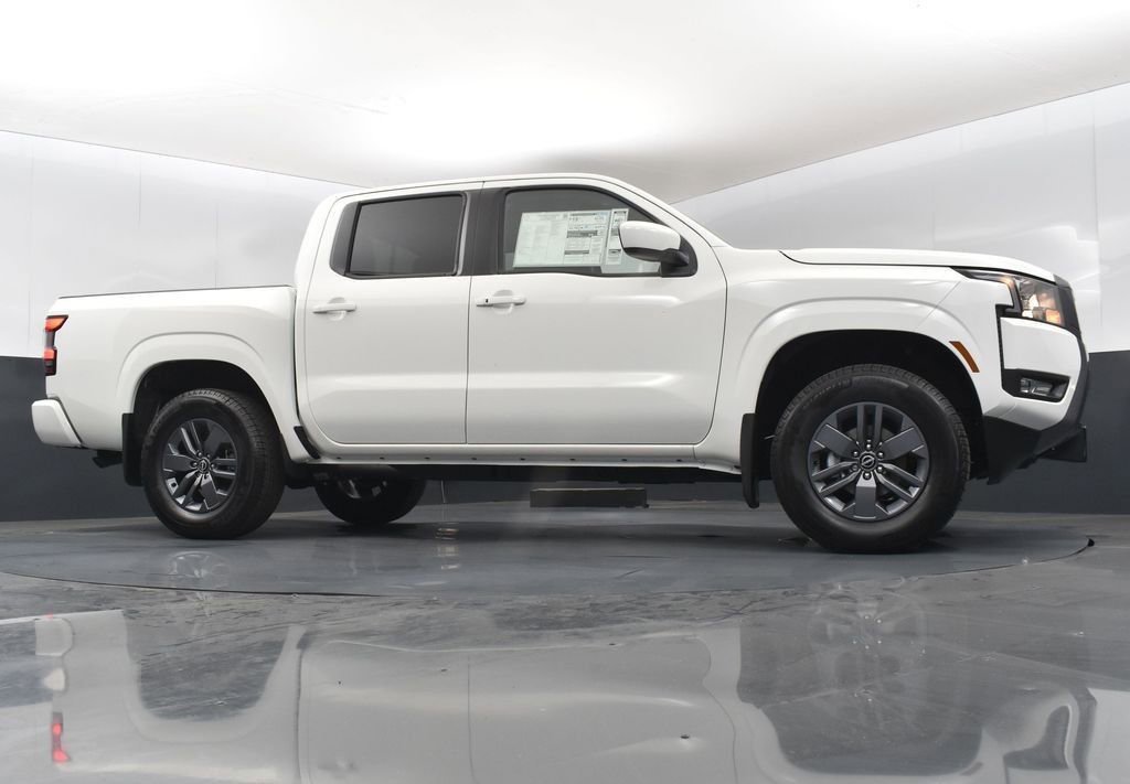 New 2025 Nissan Frontier SV w/ SV Convenience Package image 35