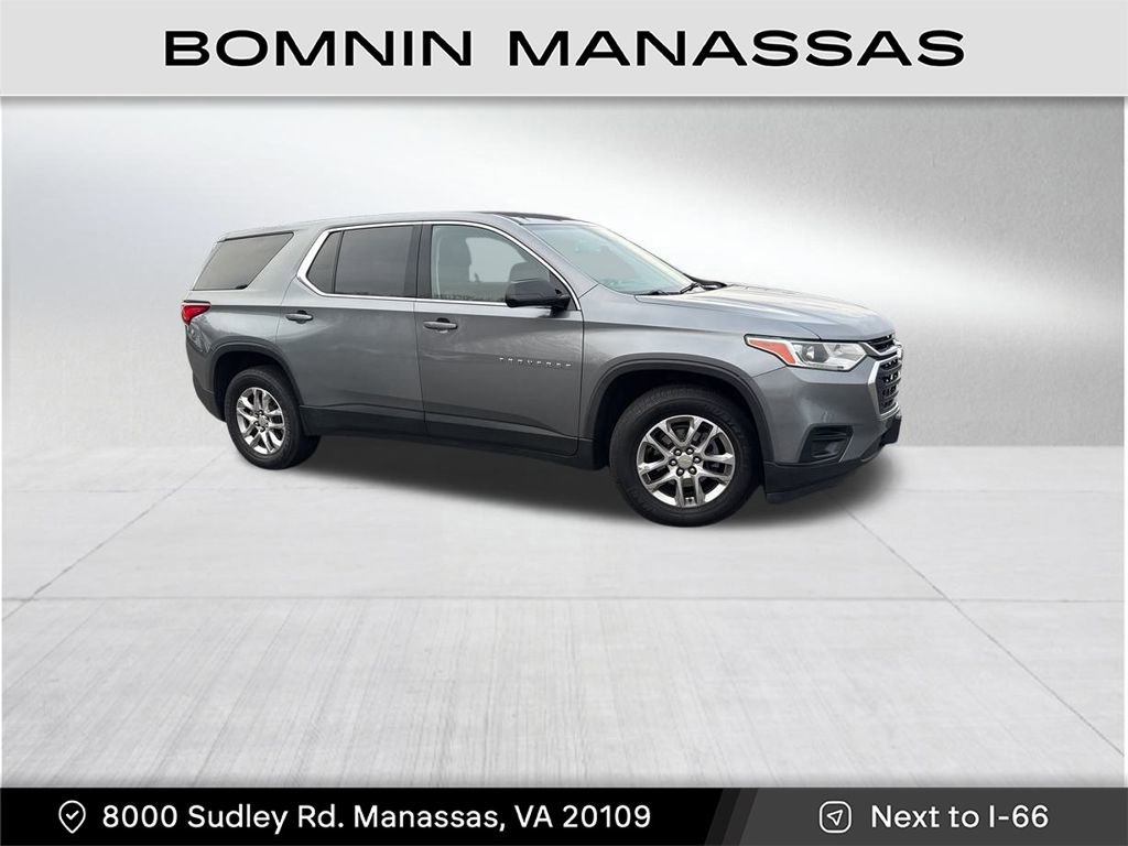 Used 2020 Chevrolet Traverse LS image 3