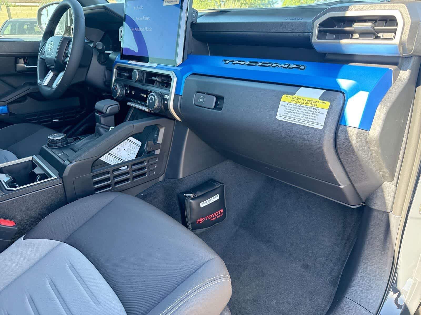 New 2025 Toyota Tacoma TRD Off-Road AWD/4WD image 11