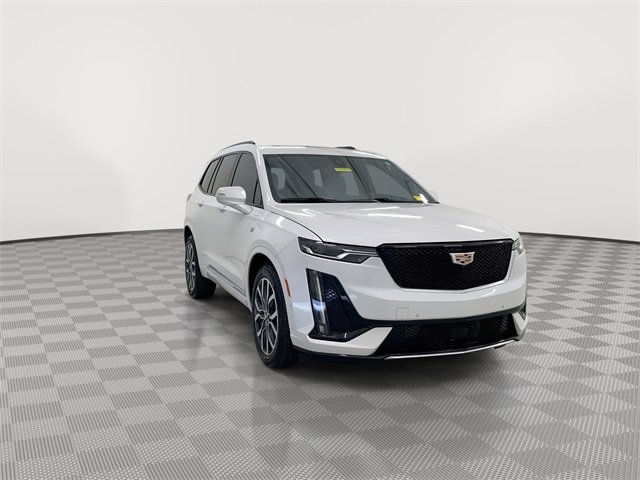 Certified 2024 Cadillac XT6 Sport w/ Technology Package image 2