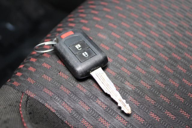 Used 2018 Mitsubishi Outlander Sport LE FWD image 13