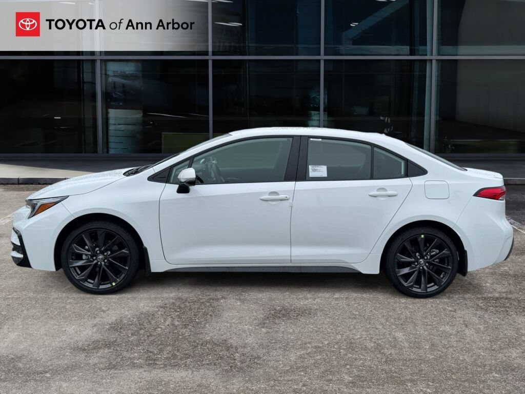 New 2026 Toyota Corolla SE FWD image 8