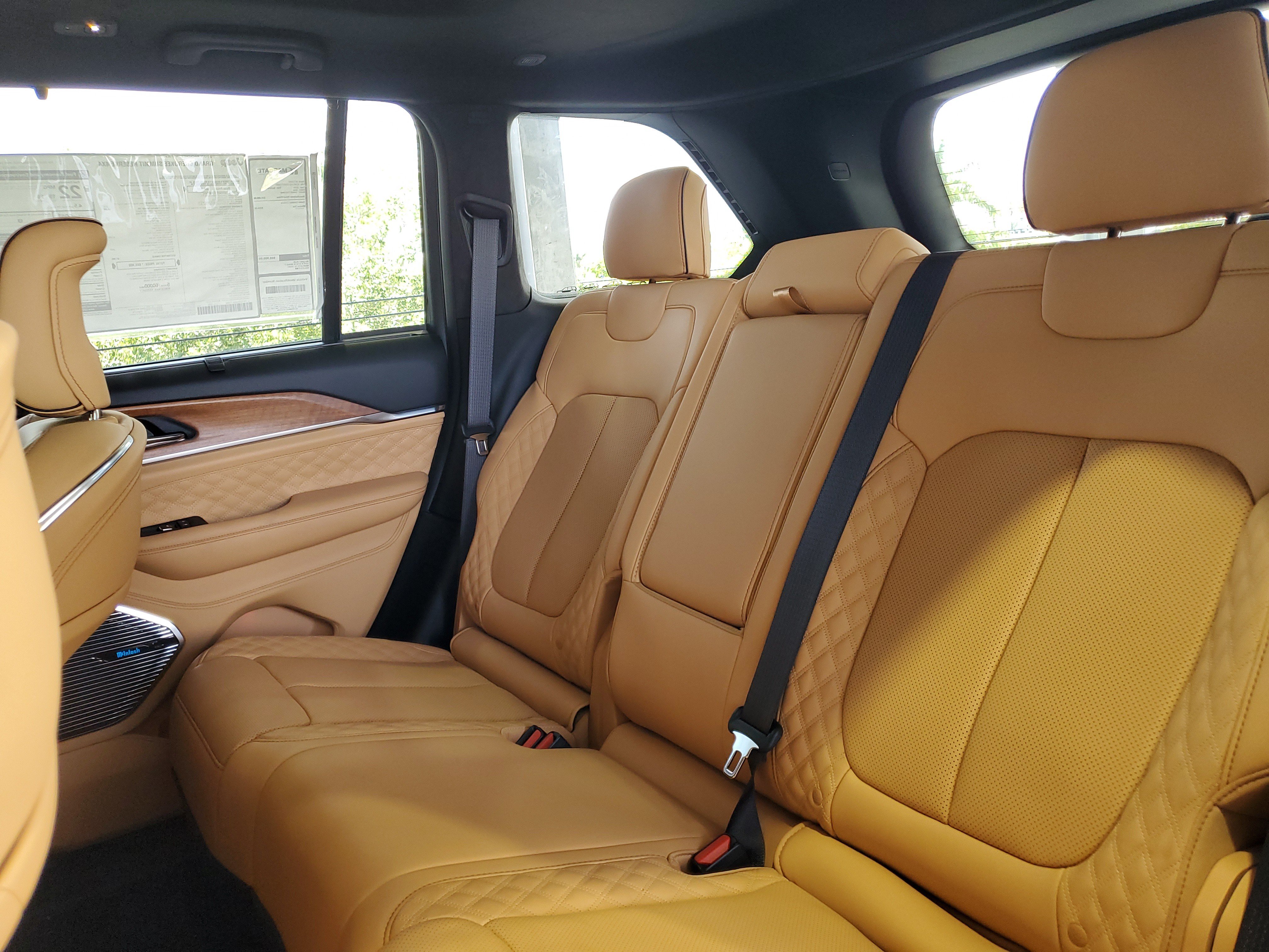 New 2025 Jeep Grand Cherokee Summit AWD/4WD image 8