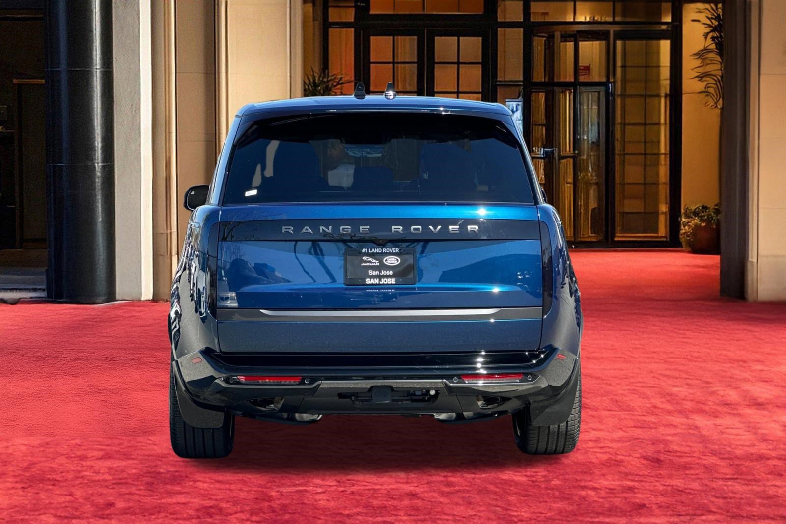 New 2026 Land Rover Range Rover Long Wheelbase SE image 11