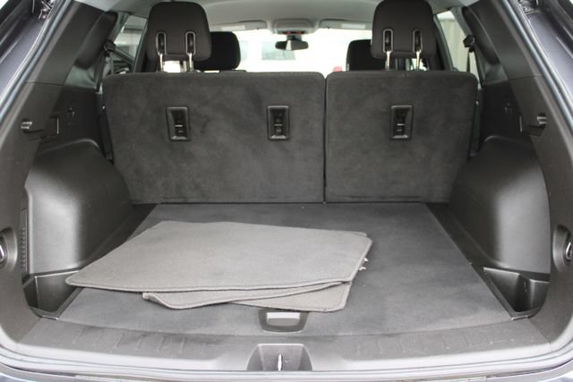 Used 2021 Chevrolet Blazer LT FWD image 36