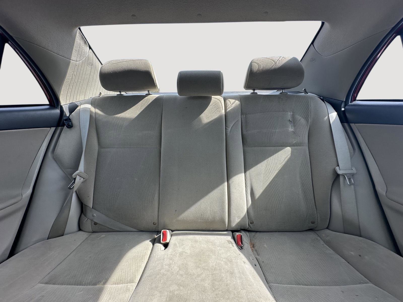 Used 2011 Toyota Corolla LE image 13