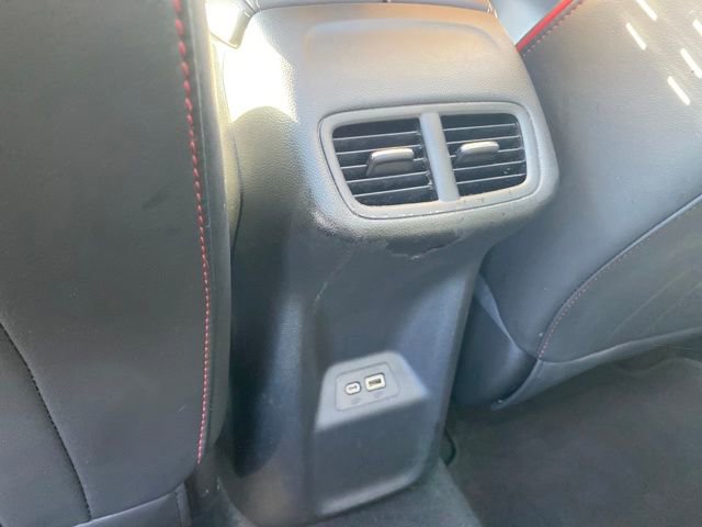 Certified 2023 Buick Envision Essence w/ Sport Touring Package image 20