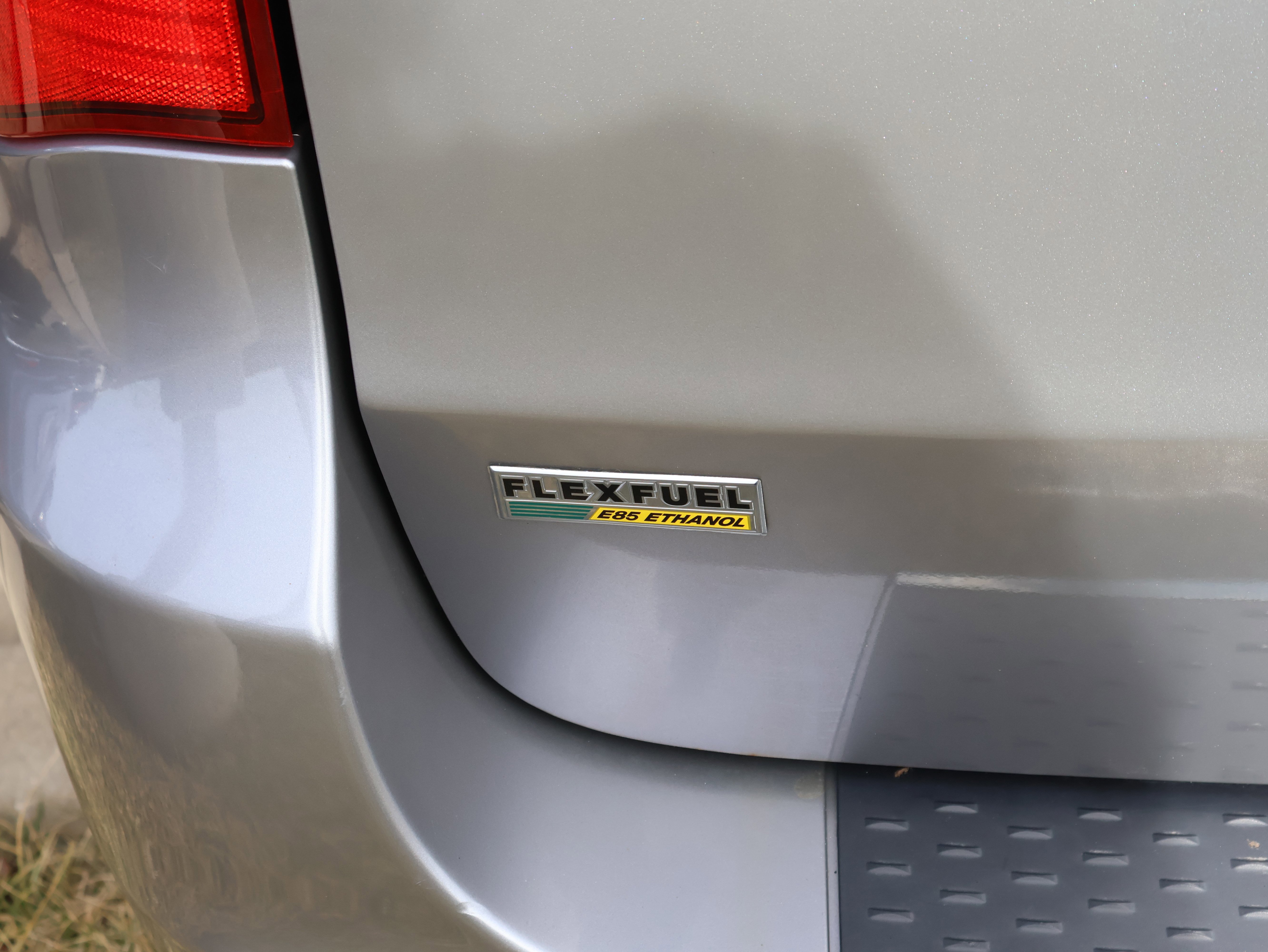 Used 2014 Chrysler Town & Country Touring image 15