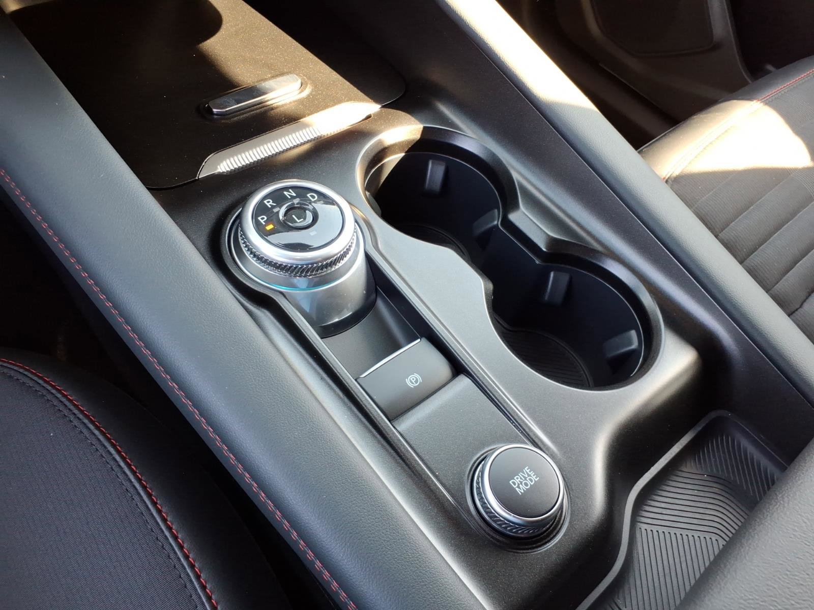 Certified 2025 Ford Explorer ST-Line w/ Premium Package image 20