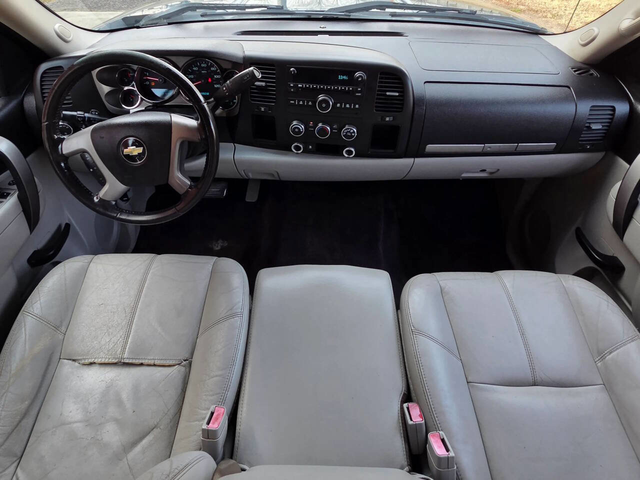 Used 2010 Chevrolet Silverado 1500 LT w/ Regional Value Package image 19