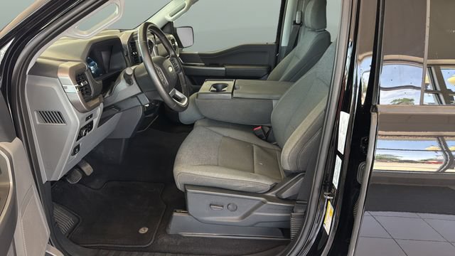 Used 2025 Ford F150 XLT w/ Equipment Group 301A Standard AWD/4WD image 7