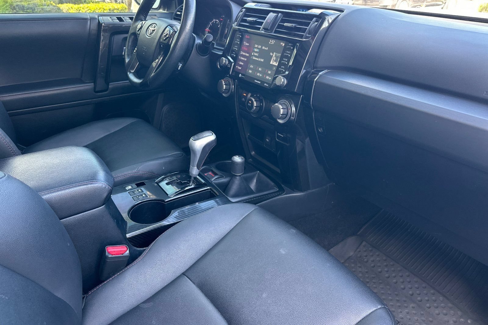 Used 2024 Toyota 4Runner TRD Off-Road Premium w/ Off Road Premium Plus Package AWD/4WD image 16
