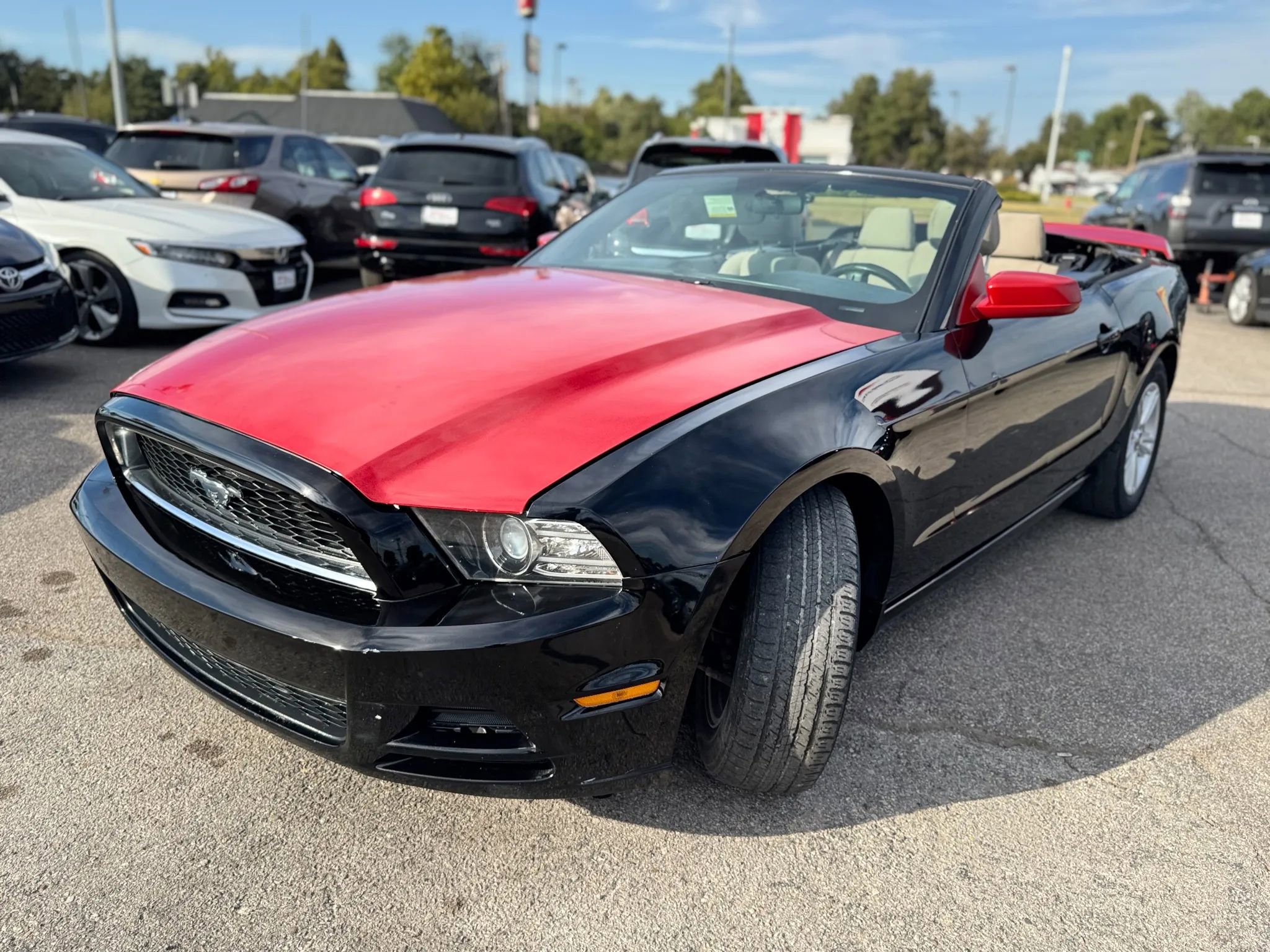 Used 2014 Ford Mustang V6 Convertible 2D image 17